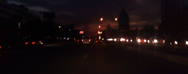 Jinnah-Avenue-pic3 Look at overall color effect caused by clouds, senset and lights, Jinnah Avenue