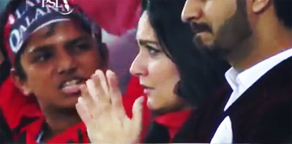 A Lahore Supporter Getting Emotional While Watching the Match