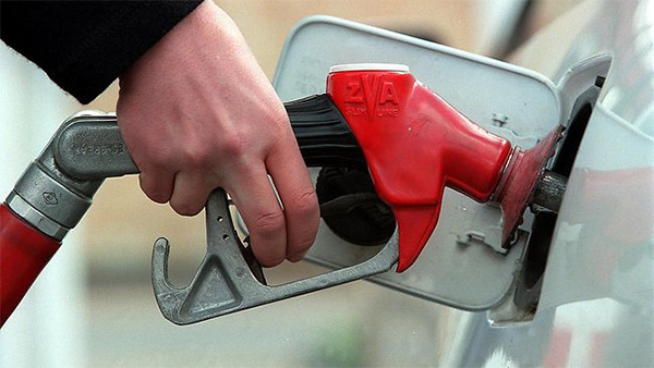 petrol pump filling nosel