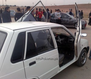 Suzuki Mehran with Butterfly doors at different angle